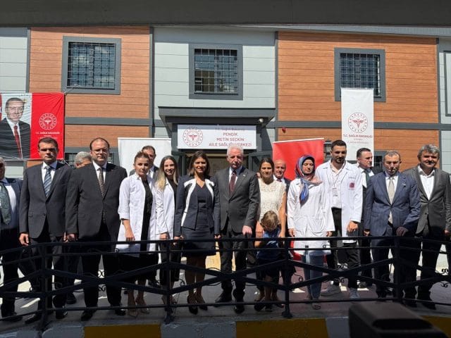 Metin Seçkin Aile Sağlığı Merkezi, düzenlenen törenle hizmete açıldı