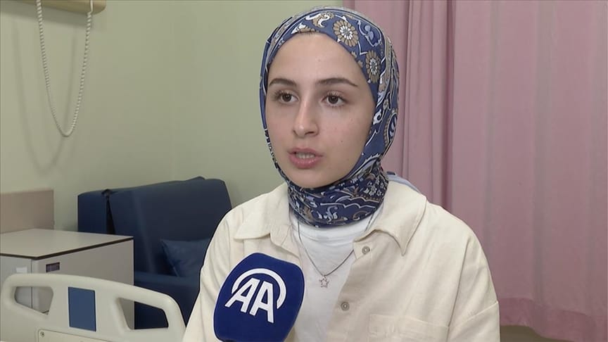 Nadir görülen fındıkkıran sendromu hastası Sümeyye, sağlığına kavuştu