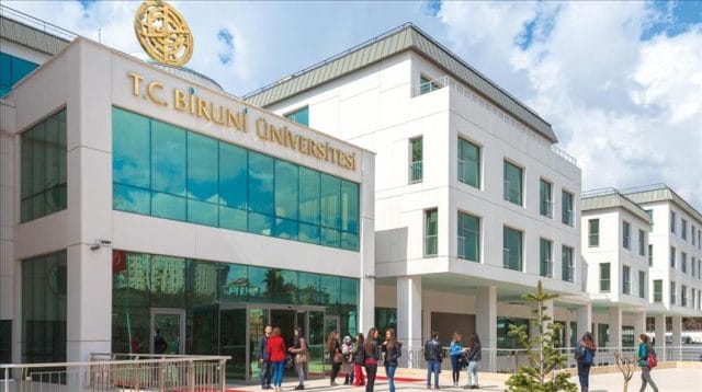 Biruni Üniversitesi’nden 13 akademisyen en etkili bilim insanları listesinde