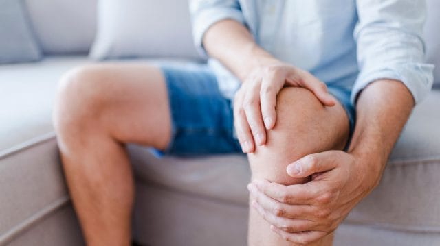 Soğuk intoleransı: Sürekli üşüme hissinin ardındaki 6 sağlık nedeni