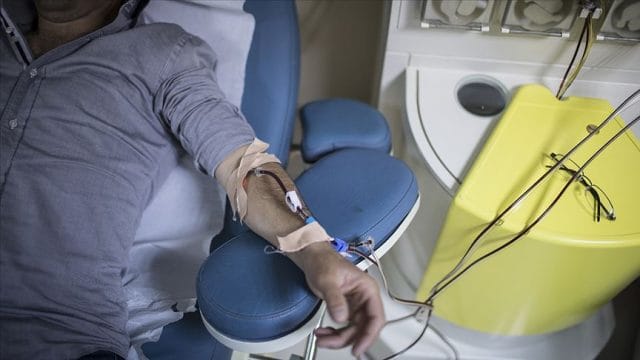 Böbrek taşı kendiliğinden düşürebilir mi?